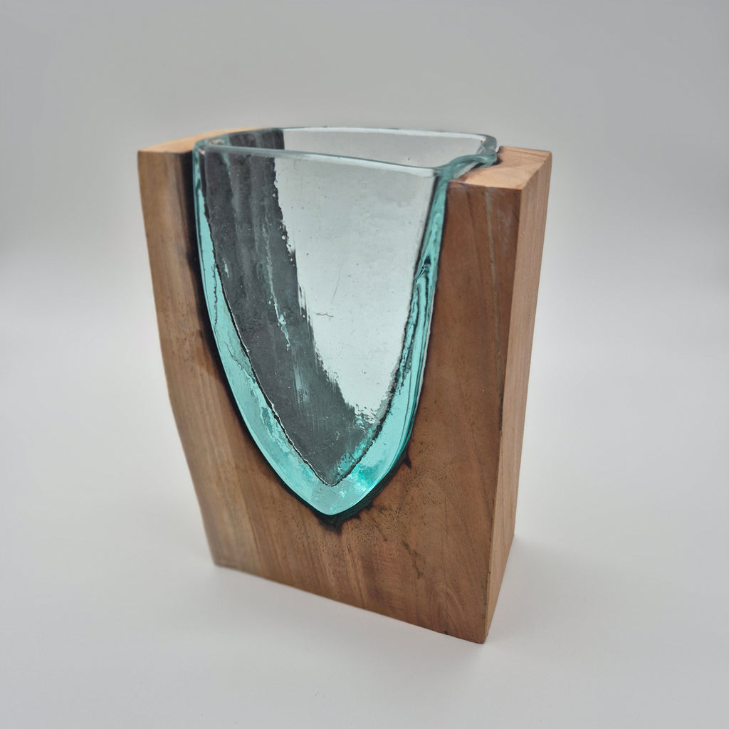 Handcrafted Wood & Recycled Glass Vase – Bali Artisan Décor