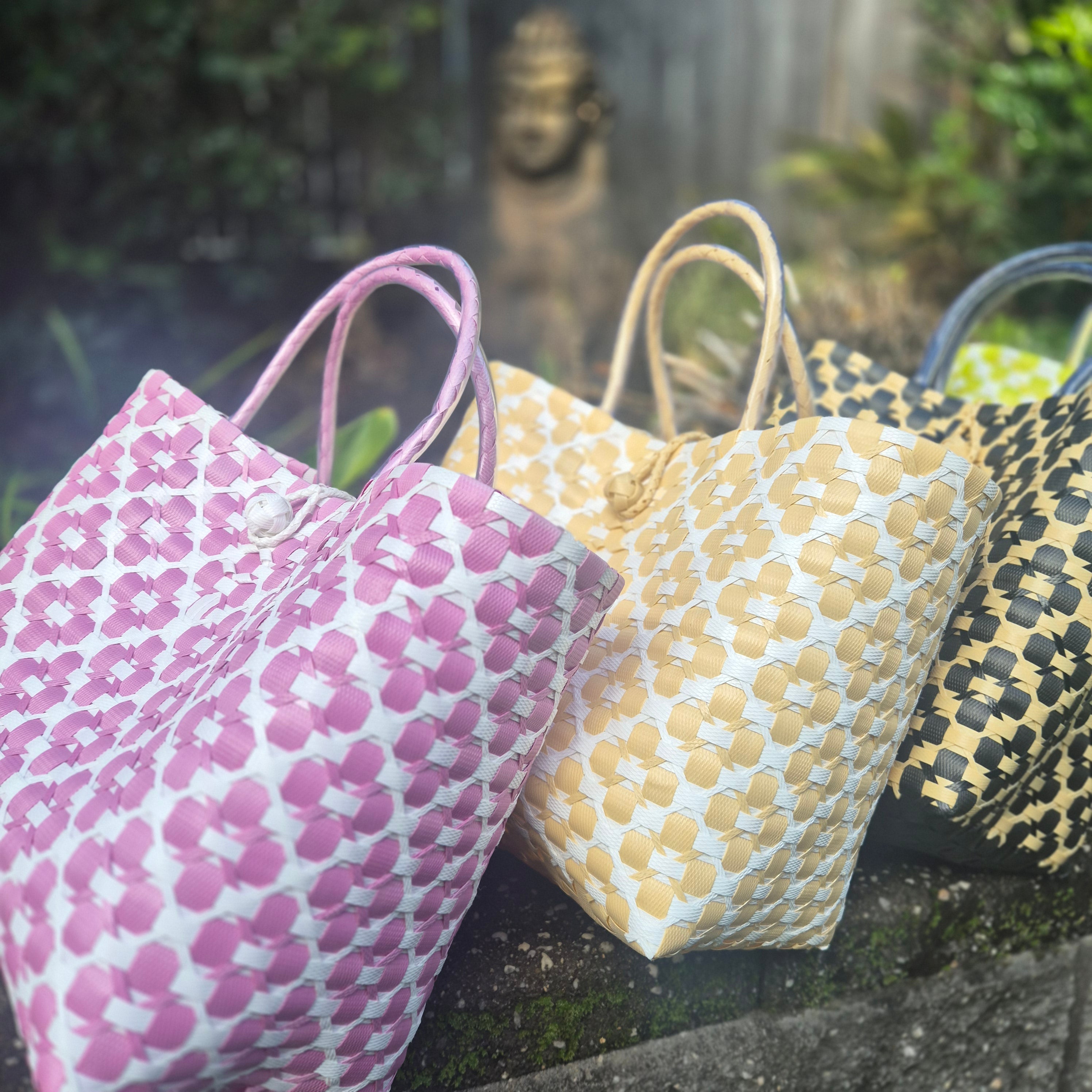 Handwoven Bali Mixed‑Colour Tote Bag – Unique Pattern Carry‑All